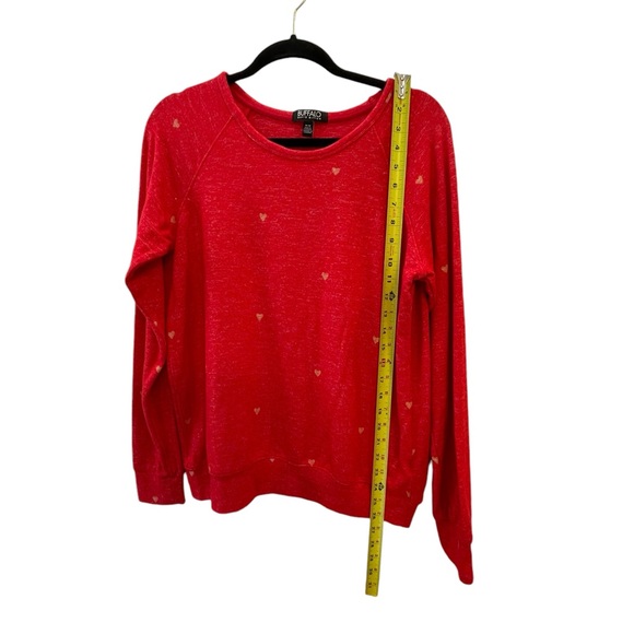 Buffalo red hearts sweater valentine size medium - Picture 6 of 6